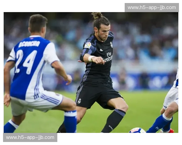 王者对决，绿茵传奇：塞尔塔能否撼动伯纳乌的荣耀？